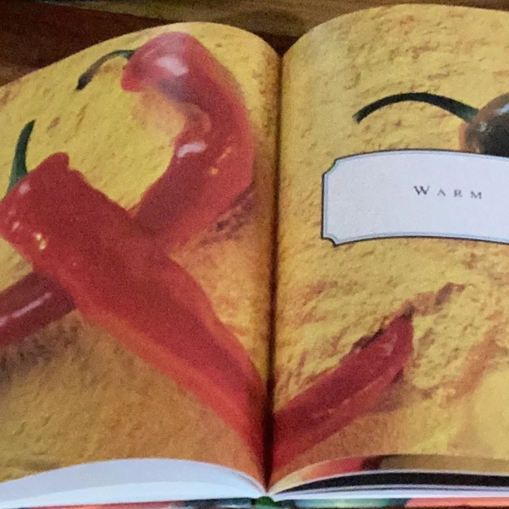 🌶️🫑  PEPPERS 🌶️  A Cookbook HARDCOVER BOOK 📚